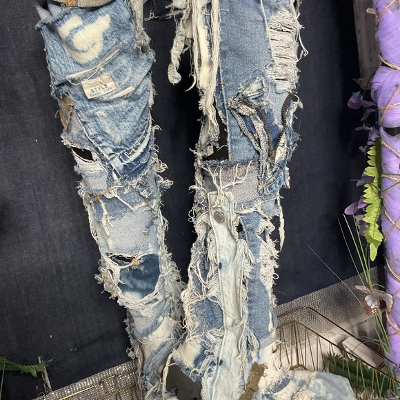 Walk With Mee Kustom on - Picture 13 of 16